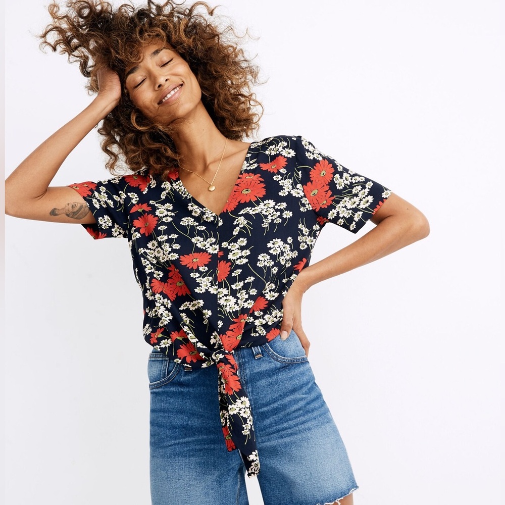 Madewell Novel Tie-Front Top in Hillside Daisies